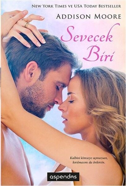 Sevecek Biri Addison Moore